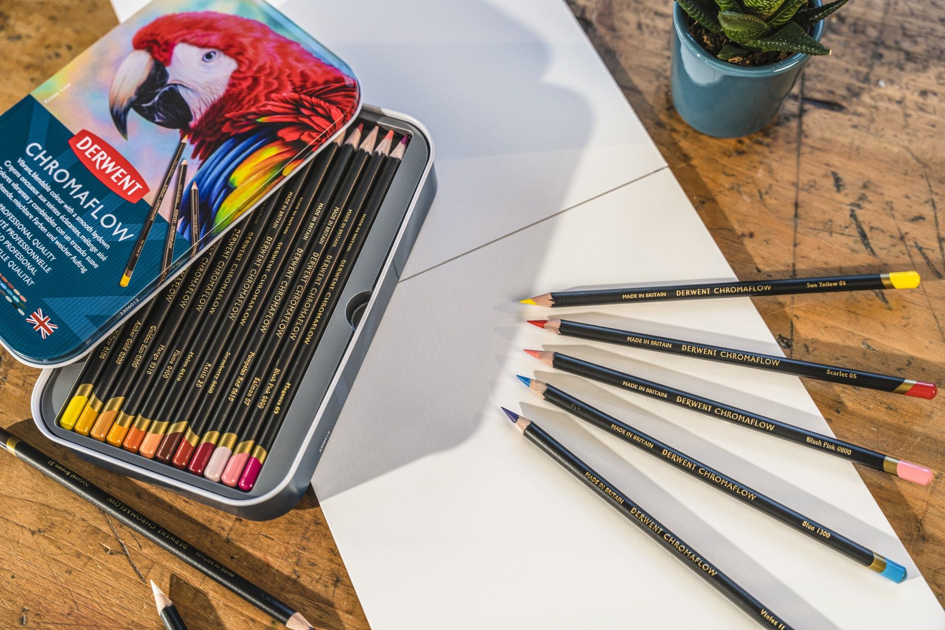 Derwent Chromaflow 36 väriä, metallirasia